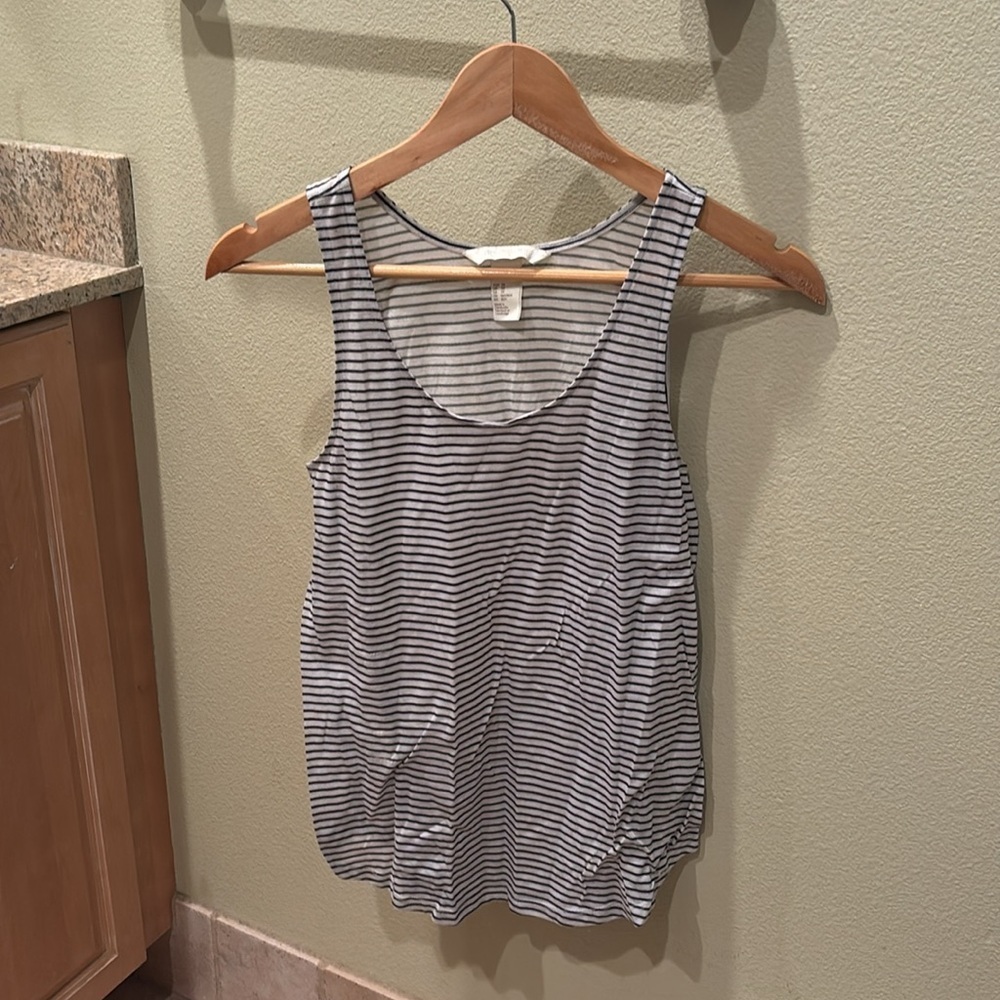 H and M Striped Sleeveless tank top - Black and White - Picture 3 of 8